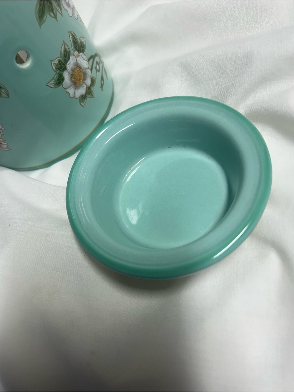 Retired Madame Butterfly Mint Scentsy Wax Warmer - Picture 10 of 13